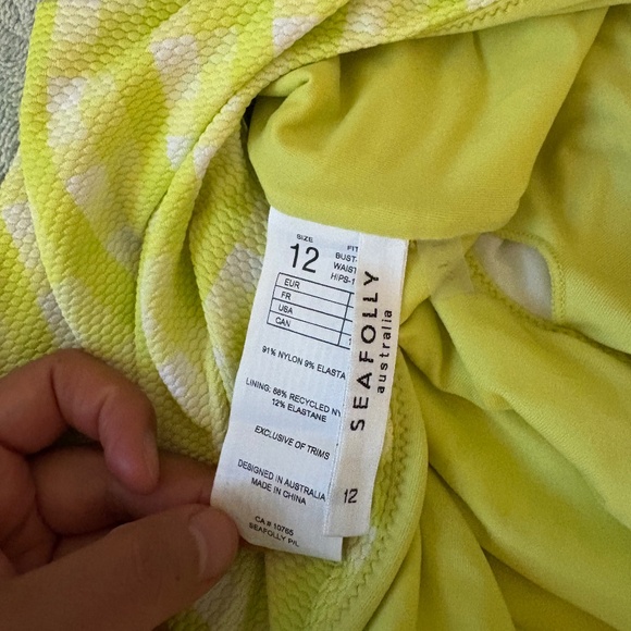 Seafolly One Piece Swimsuit  Portofino Deep V Lime AUS Size 12 CAD 10 - Picture 3 of 7